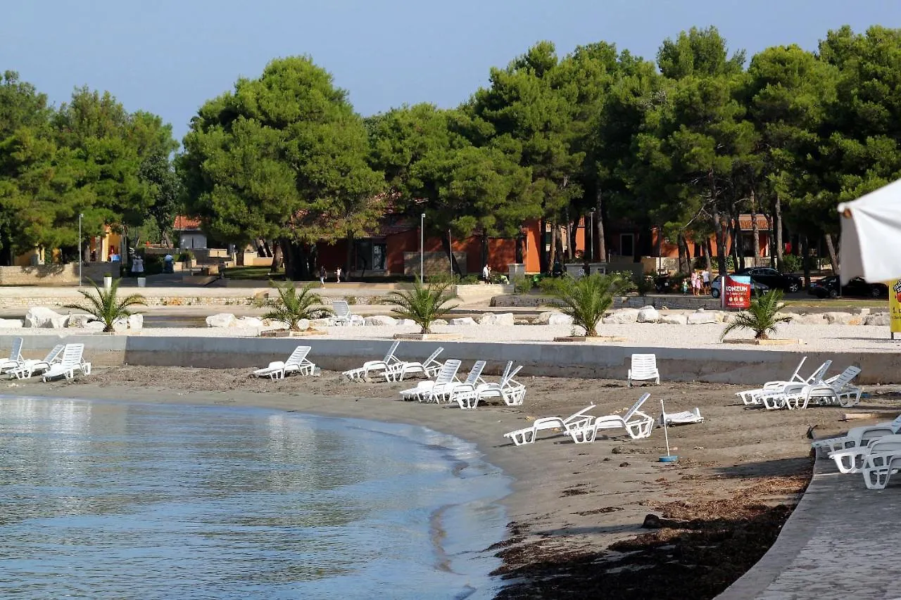 Apartments With A Parking Space Umag - 7125 Croatia
